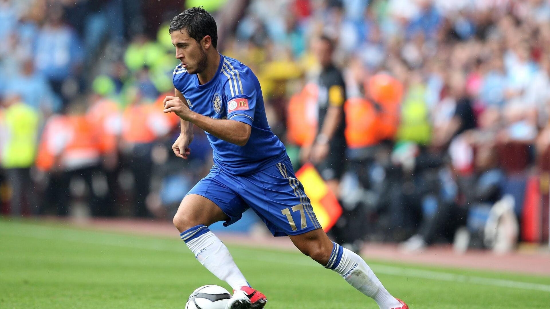 电竞商业模式创新多元收入结构更稳健，电竞商业化